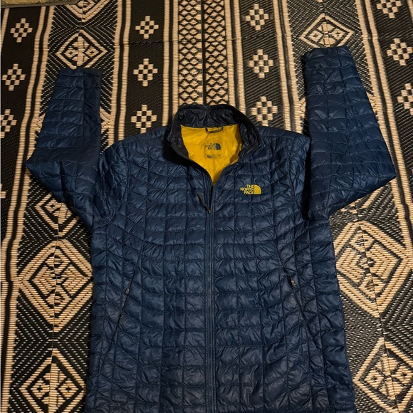 The North Face Other - The Northface men’s size L light puffer, great colors and look